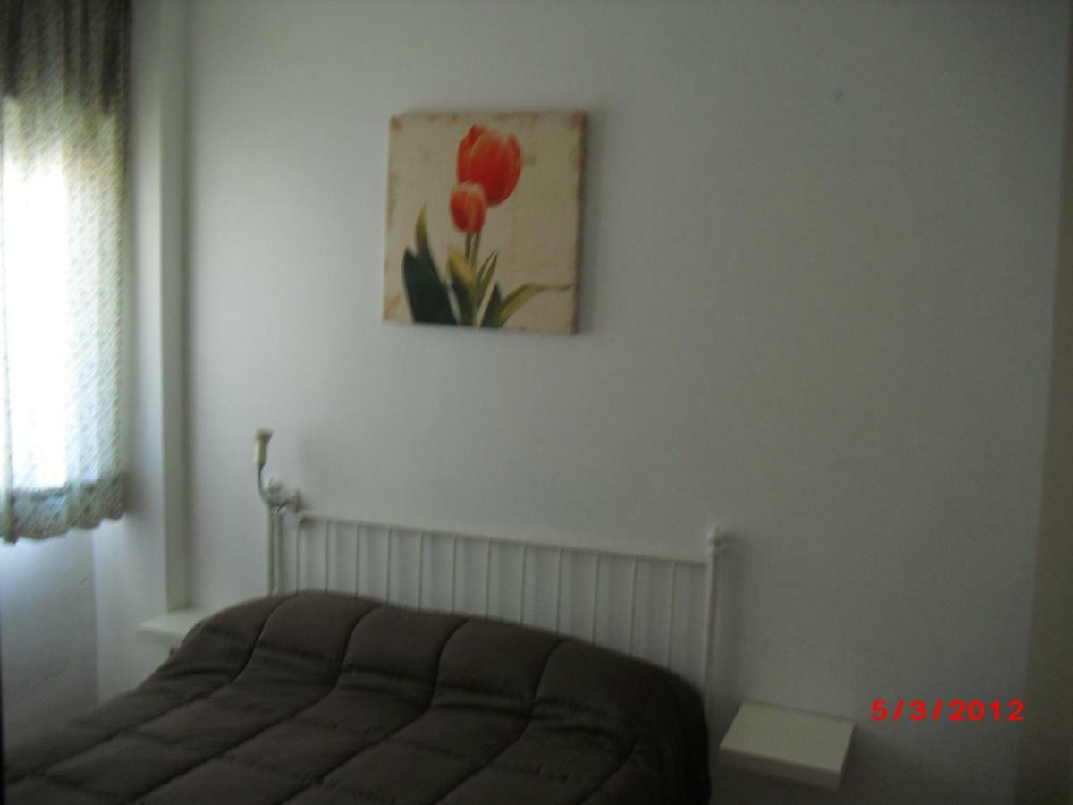 Valdelagrana Apartment *